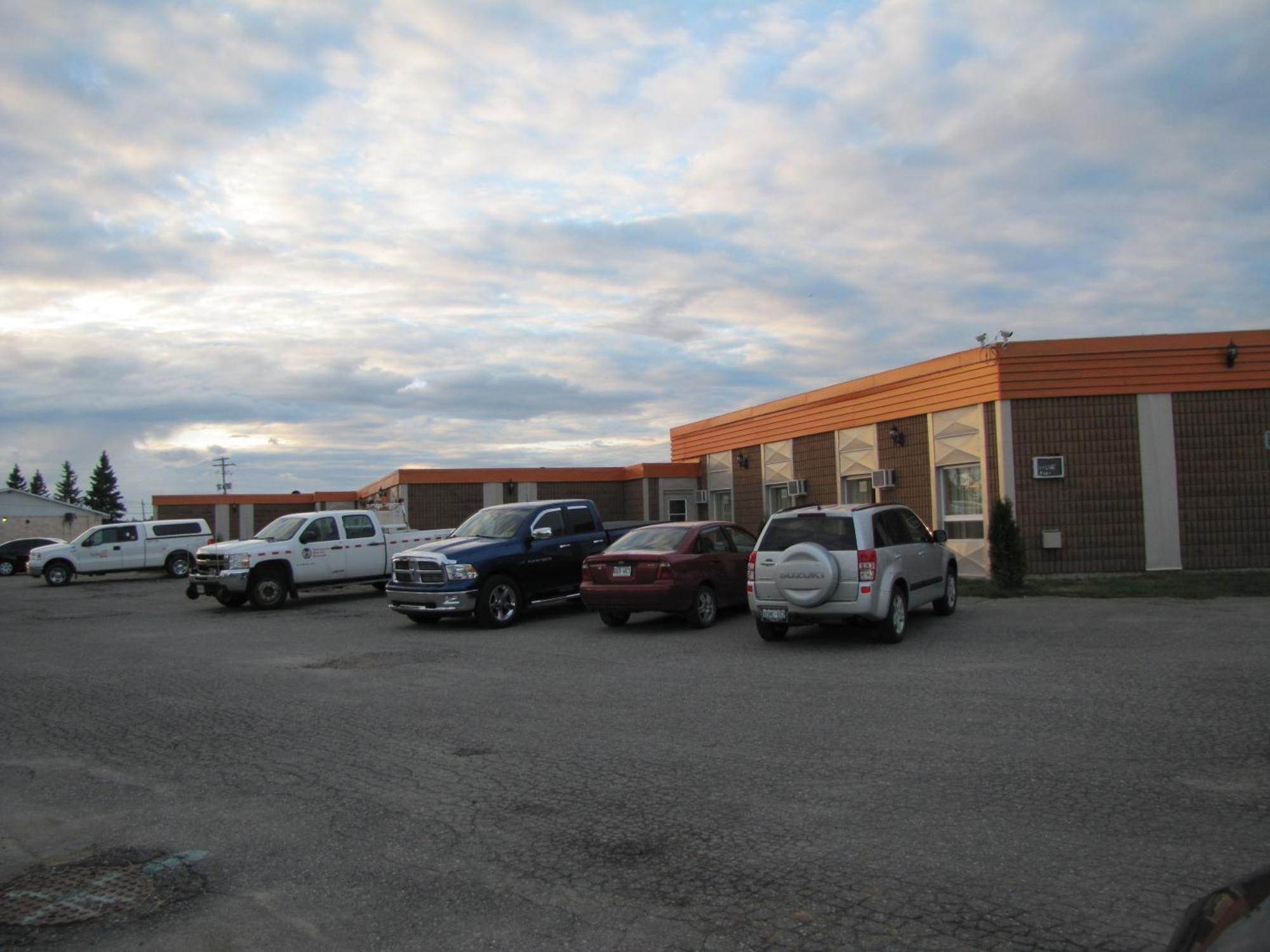 Valley Inn Motel Sudbury Exterior foto